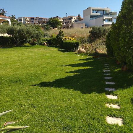 Ostria Apartments Kalives 卡莱维斯 外观 照片