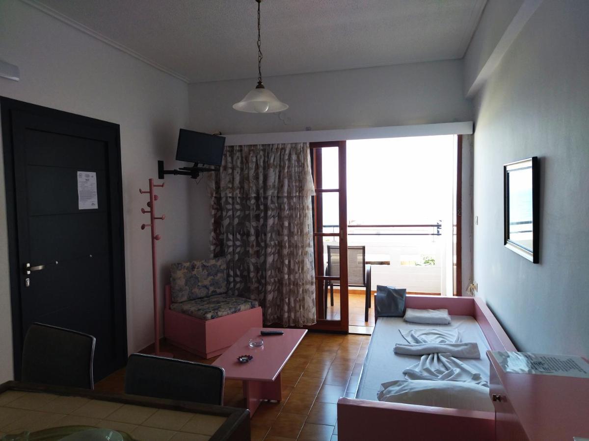 Ostria Apartments Kalives 卡莱维斯 外观 照片